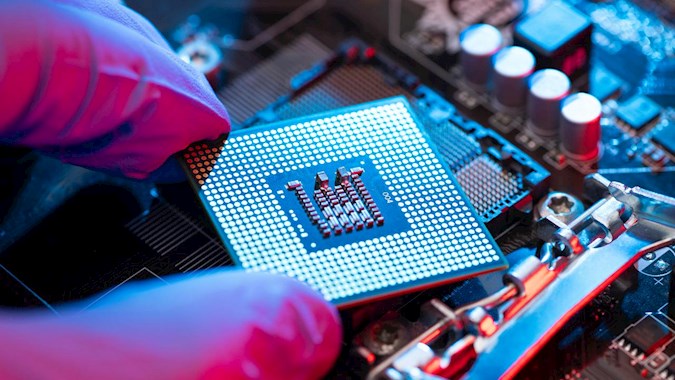 Seamless logistics and supply chain for technology industry